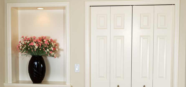 residential closet door repair in West Puente Valley